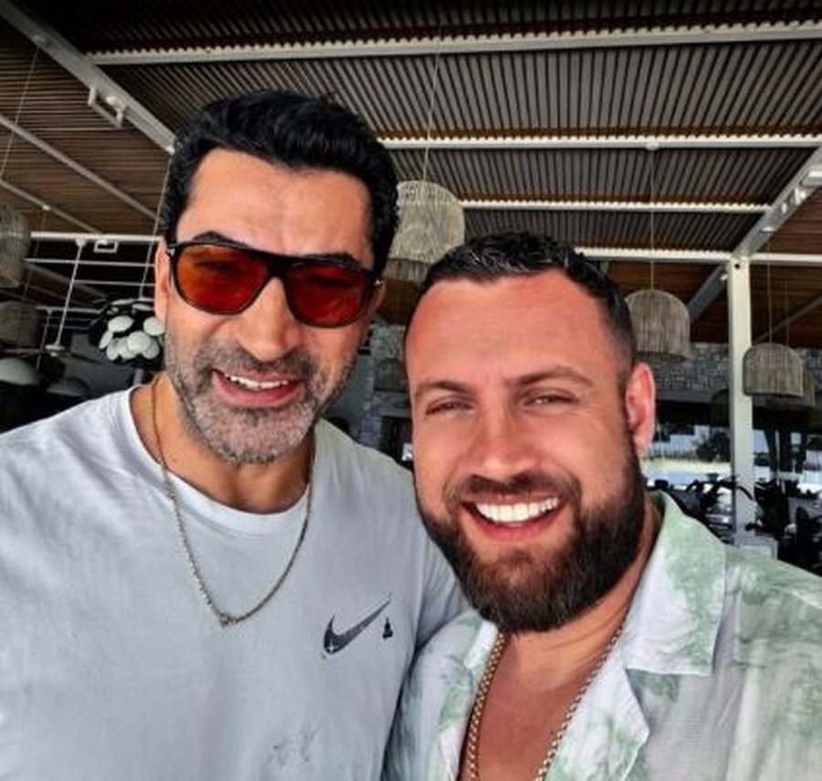 Luiz Ejlli pozon me &lsquo;Ezelin&rsquo; nga pushimet n&euml; Turqi